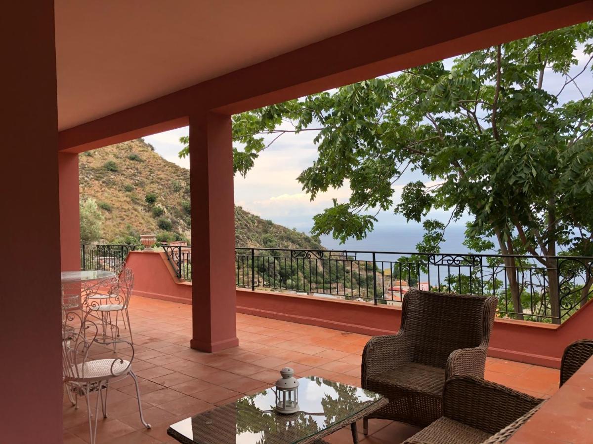 Villa Le Petit Paradis Taormina Exterior photo